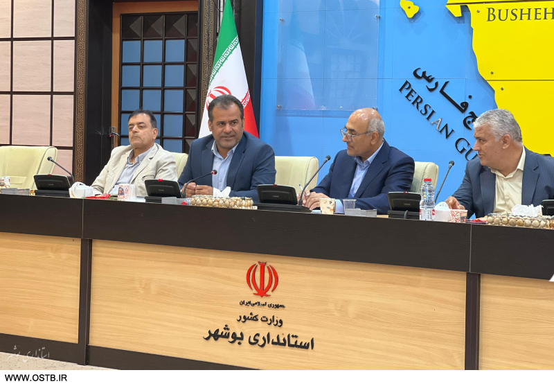 شهرداری‌های استان نقش خود را در سال سرمایه‌گذاری برای تولید ایفا نمایند